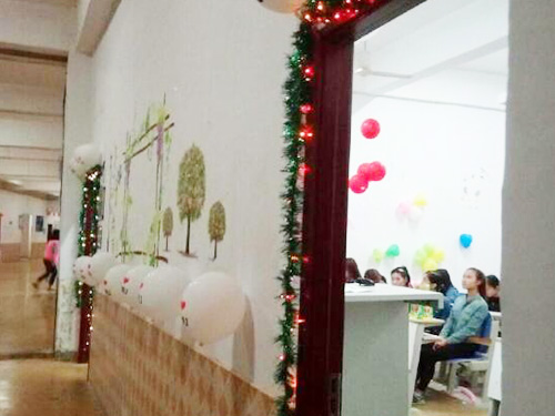 維護(hù)網(wǎng)絡(luò)安全，做中國(guó)好網(wǎng)民