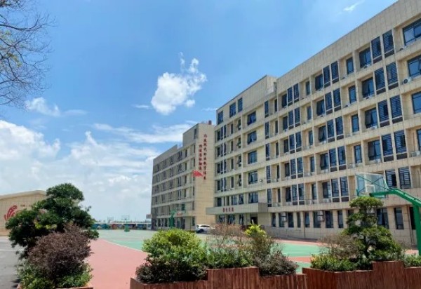 岳陽市江南通信職業(yè)技術(shù)學(xué)校有限公司,岳陽江南學(xué)校,岳陽江南通信學(xué)校,岳陽職業(yè)學(xué)校